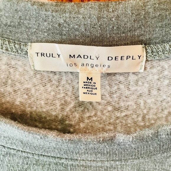 Truly Madly Deeply ruffled cropped sweat shirt long sleeve SZ M gray - Picture 4 of 8